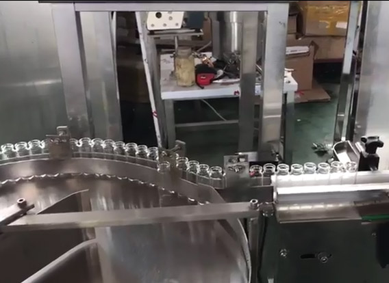 西林瓶灌裝旋蓋軋蓋機(jī)
